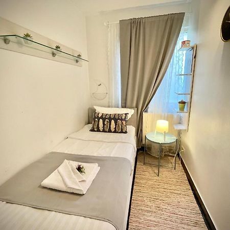 Perfect Place To Stay Self Check In-24H-Netflix-Wifi Ρέσιτσα Εξωτερικό φωτογραφία