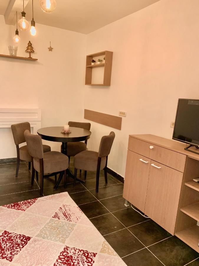 Perfect Place To Stay Self Check In-24H-Netflix-Wifi Ρέσιτσα Εξωτερικό φωτογραφία