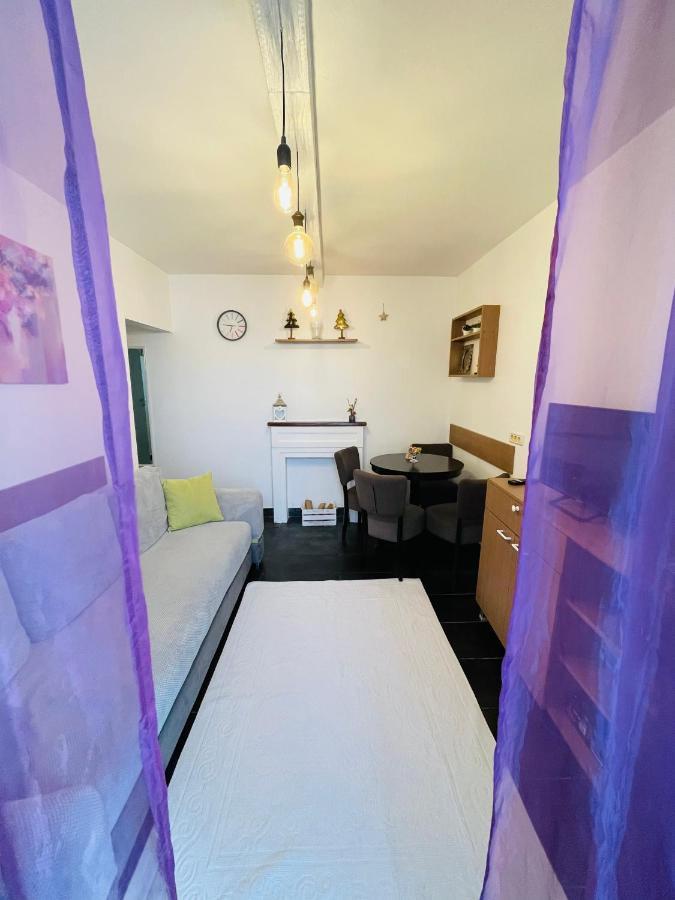 Perfect Place To Stay Self Check In-24H-Netflix-Wifi Ρέσιτσα Εξωτερικό φωτογραφία