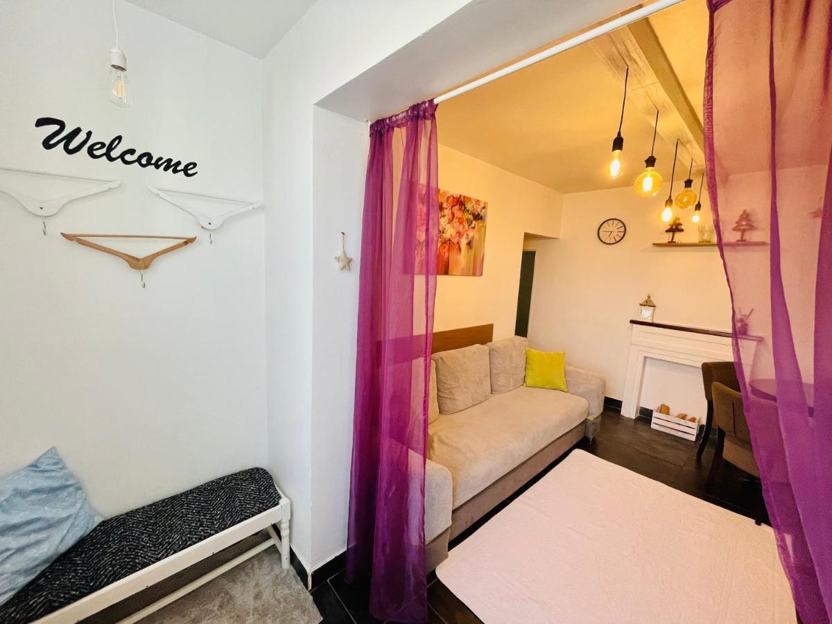 Perfect Place To Stay Self Check In-24H-Netflix-Wifi Ρέσιτσα Εξωτερικό φωτογραφία