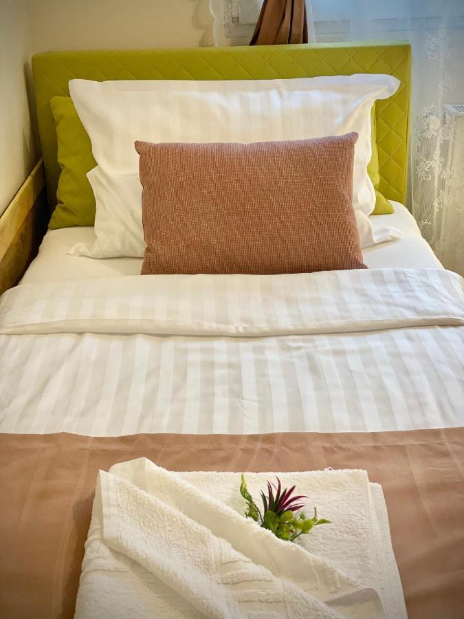 Perfect Place To Stay Self Check In-24H-Netflix-Wifi Ρέσιτσα Εξωτερικό φωτογραφία